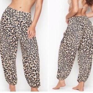 Victoria’s Secret Leopard Print Harem Pants Boho Smocked Waist XS